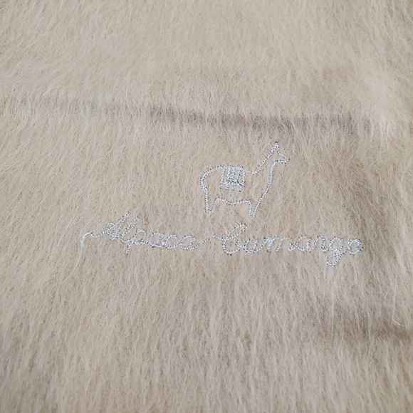 Alpaca Camargo Tan Cream Scarf - Fall / Winter - Picture 2 of 4